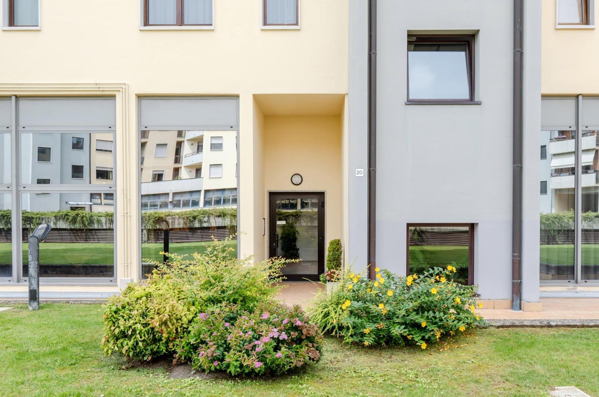 Cozy Apartament Near Fiera Di Verona! エクステリア 写真